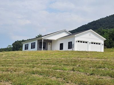 117 Above The Greens