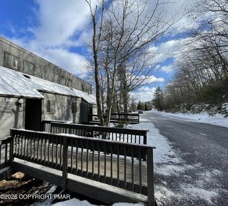 183 Upper Village Way