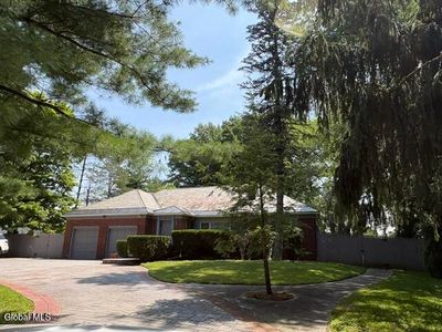 183 Van Rensselaer Boulevard