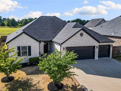 3304 SW Brittany Rd