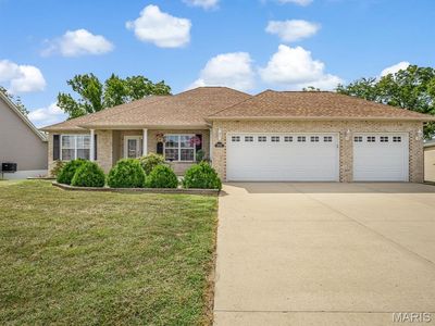 1016 Oak Creek Ln