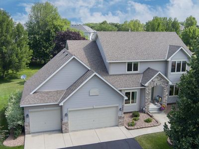 3895 Arlington Dr
