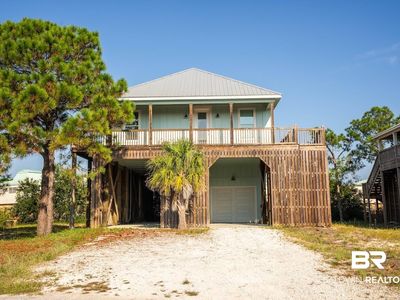 204 Arias Ct