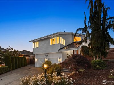 9929 76th Street SW
