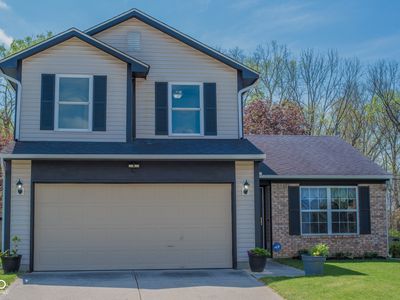 5209 Longmeadow Ct