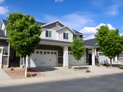 534 W Sunland Dr #163