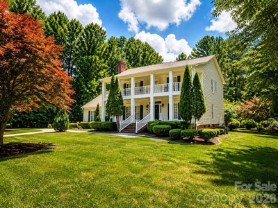 7000 Hollow Oak Dr