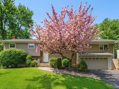 358 Lake Shore Drive