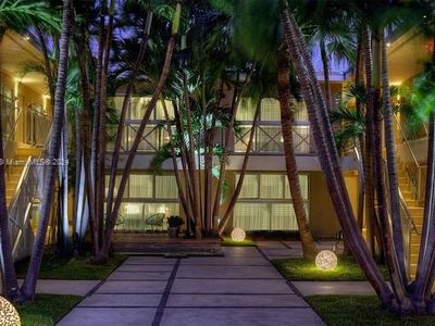 1816 Meridian Ave #5