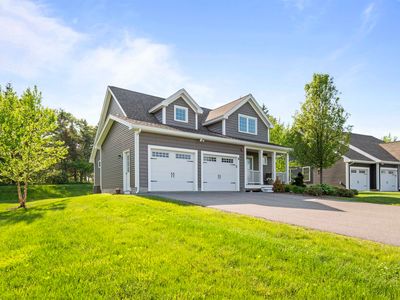 4 Three Ponds Drive