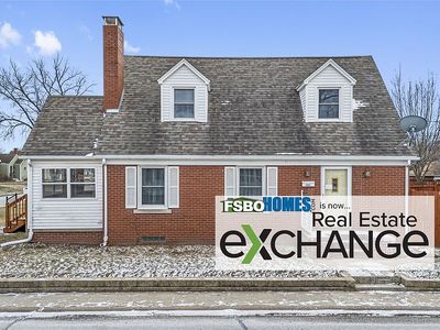 Property at 2401 32nd St, Moline, IL