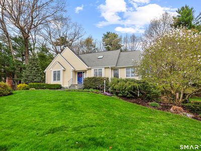 152 Hollyberry Road