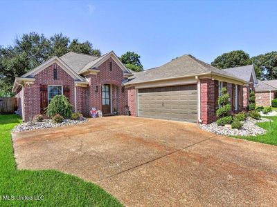 Property at 4957 Graham Lake Dr, Olive Branch, MS