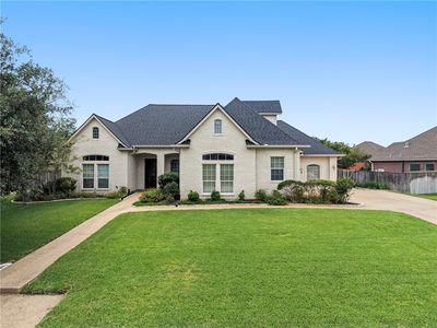 5118 Congressional Dr