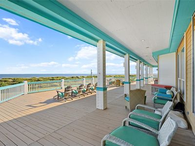 680 Villa Dr