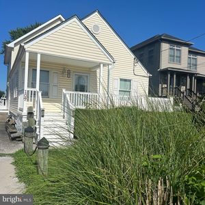 107 Bayside Dr