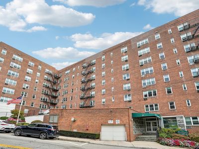 2 Bronxville Rd Rd #5D