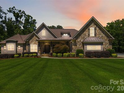 1017 Biggers Farm Ct