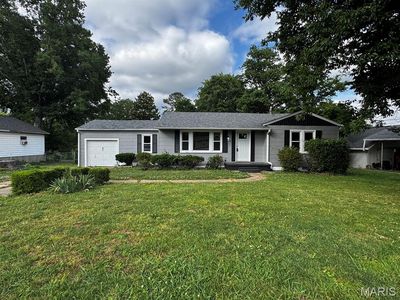 1705 Seifert Dr