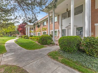 2708 S Highland Dr APT 2