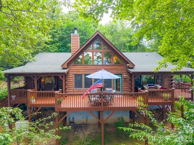 760 Woody Ln