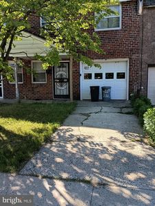Property at 422 Shetland Rd, Darby, PA