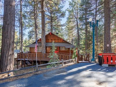 Property at 31321 Circle View Dr, Running Springs, CA