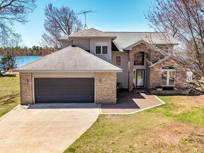 6139 Sand Point Rd