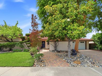 1239 Claiborne Dr
