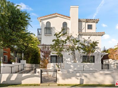 1025 Euclid St UNIT 103