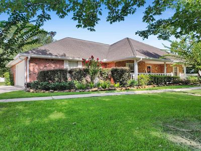 738 Parish Rd