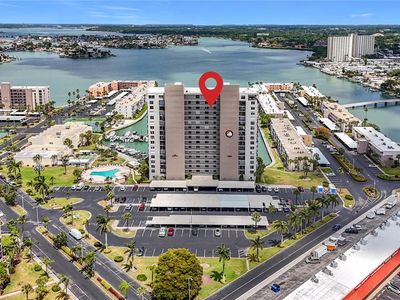 7300 Sun Island Dr S APT 1403