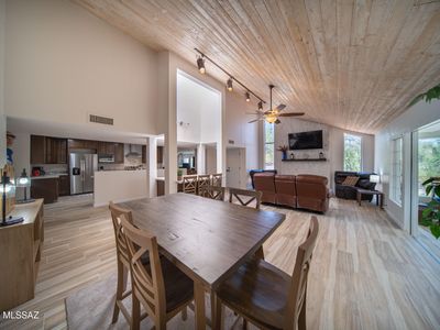 5617 N Camino Del Conde
