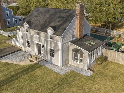 87 Bridle Path Rd