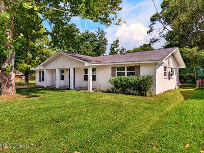 2154 Floyd Dr