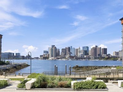 45 Lewis St #511