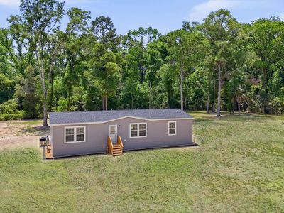 Property at 672 SW Newark Dr, Fort White, FL