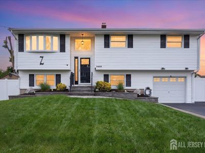 1458 Tooz Pl