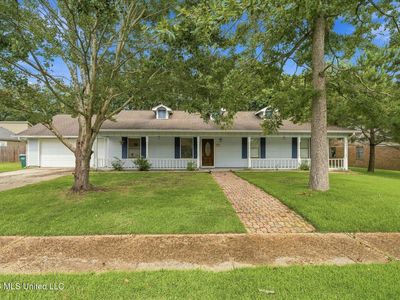 122 Booth Cir