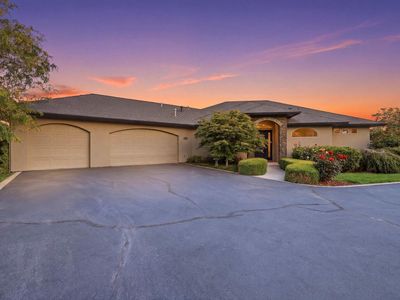 1021 Country Ct