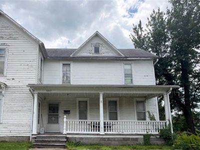 605 W Peoria St