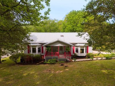 263 River Oaks Dr
