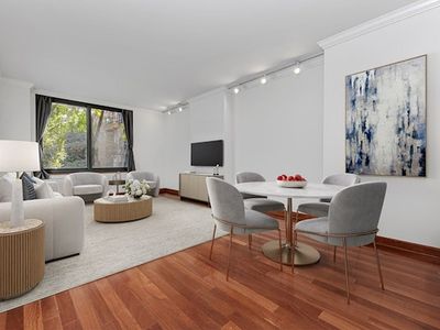 300 E 85th St APT 201