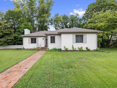 1202 Booth Ave