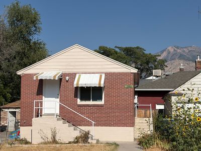 2880 Lincoln Ave