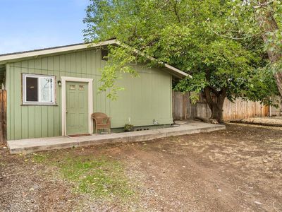 8254 Kimberly Ct