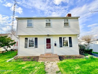 509 E North St