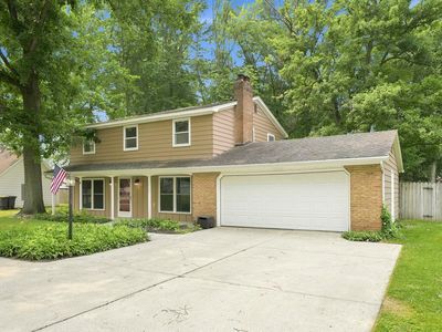 2015 Forest Valley Dr