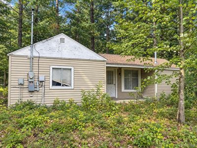 1277 East Ave