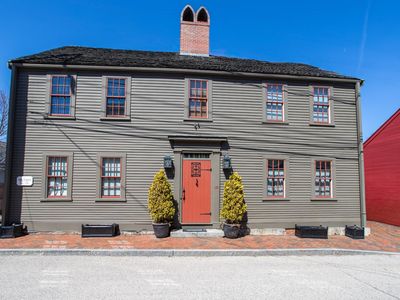 171 Gates Street